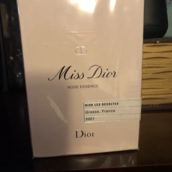 Dior Miss Dior Rose Essence 2021 Grasse, France New In Box 100 ML - Picture 7 of 11
